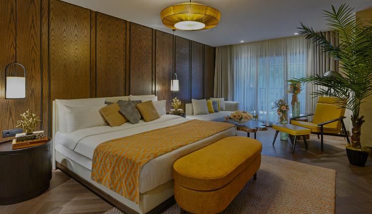 Kral Süiti, Büyük Yataklı, Orman Manzaralı